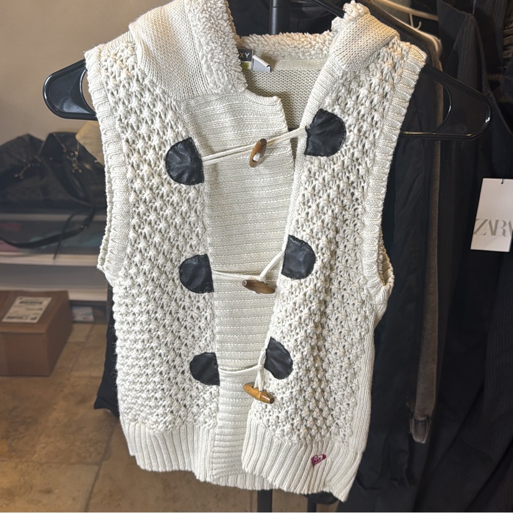 Roxy Cream Knit Vest with Black Accents